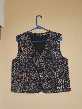 Bailey 44 Leopard Print Quilted Bow Front Vest
